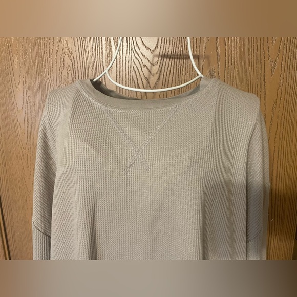 Double Zero Waffle Knit Long-Sleeve Relaxed-Fit Top - Picture 2 of 11